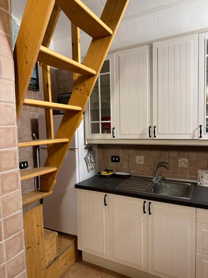 Tiny House - Spaccanapoli Lejlighed Eksteriør billede